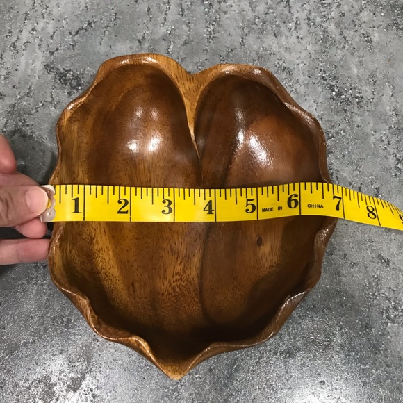 Walnut shaped wooden bowl. - Picture 5 of 6